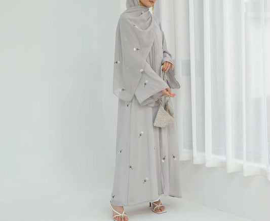 Soft Grey Floral Embroidered Abaya – 2-Piece Elegant Modest Set